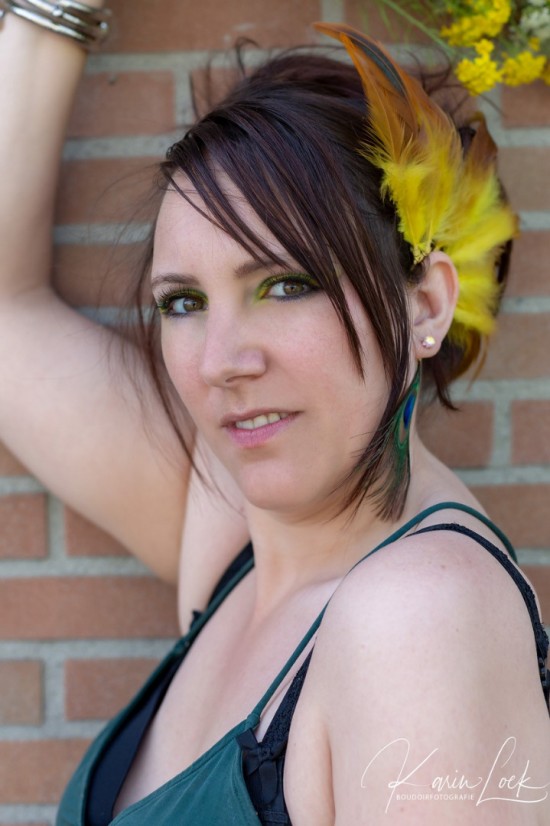 Boho hippie oorhaak earcuff met gele veren 5