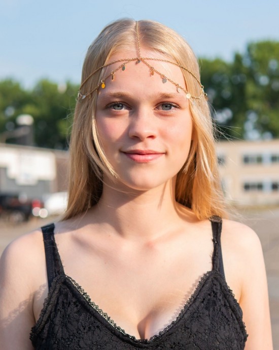 Gouden haarsieraad type gypsy princess haarband ibiza style head chain