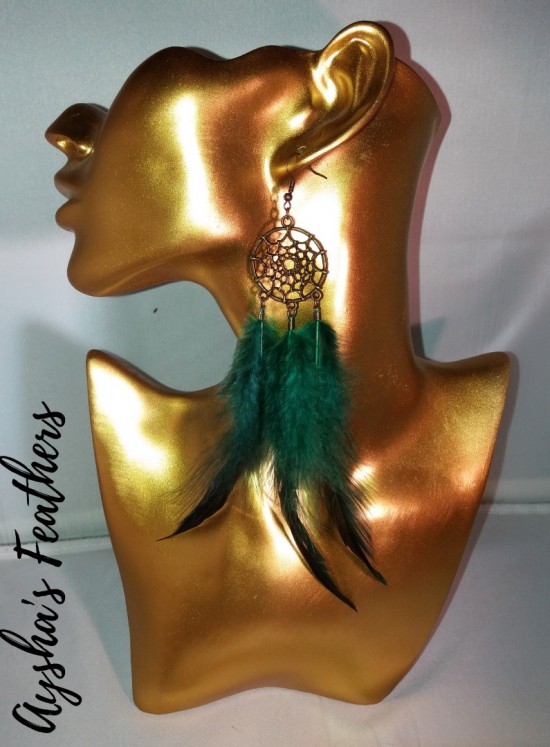 Handgemaakte boho hippie dreamcatcher oorbellenmet veren type treespirits