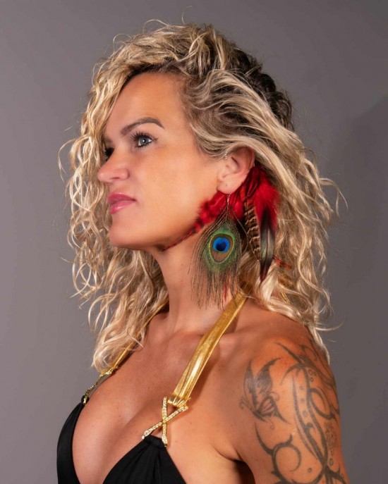 Handgemaakte veren oorhaak hangend rood handmade feather earcuff festival accessories 2