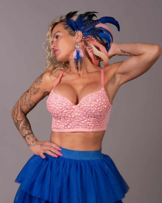 Luxe handgemaakte veren oorhaak best of me lucas  steve handmade feather earcuff festival accessories ibiza style