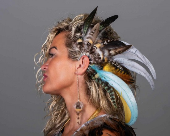 Luxe handgemaakte veren oorhaak hurricane martin garrix handmade feather earcuff festival accessories ibiza style 2