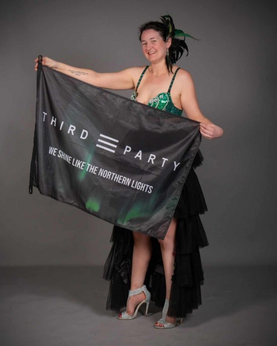 Luxe handgemaakte veren oorhaak northern lights third party handmade feather earcuff festival accessories ibiza style 2