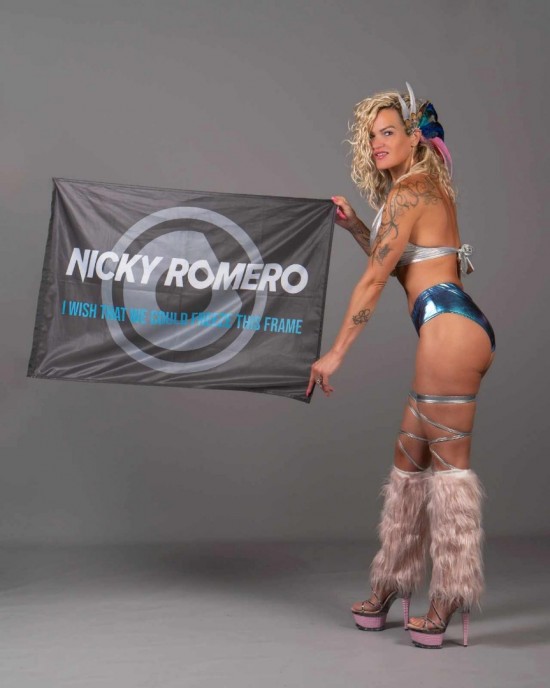 Luxe handgemaakte veren oorhaak stay nicky romero handmade feather earcuff festival accessories ibiza style 3