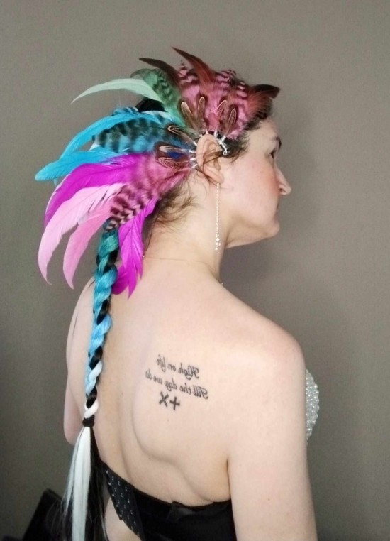 Mc unicorn handmade feather earcuff festival accessories ayshas feathers handgemaakte festival accessoires veren oorhaak