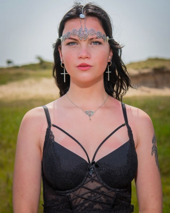 Mooi zilver haarsieraad type flower princess haarband