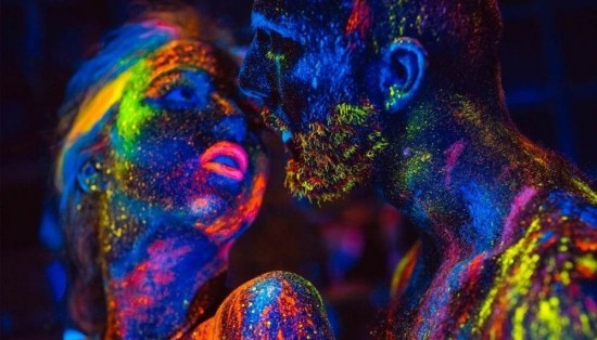 Uv bodypaint diverse kleuren blacklight verf festival glow in the dark